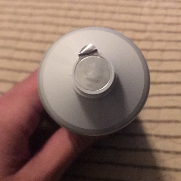 Pore purifying cleanser - Picture 3 of 3